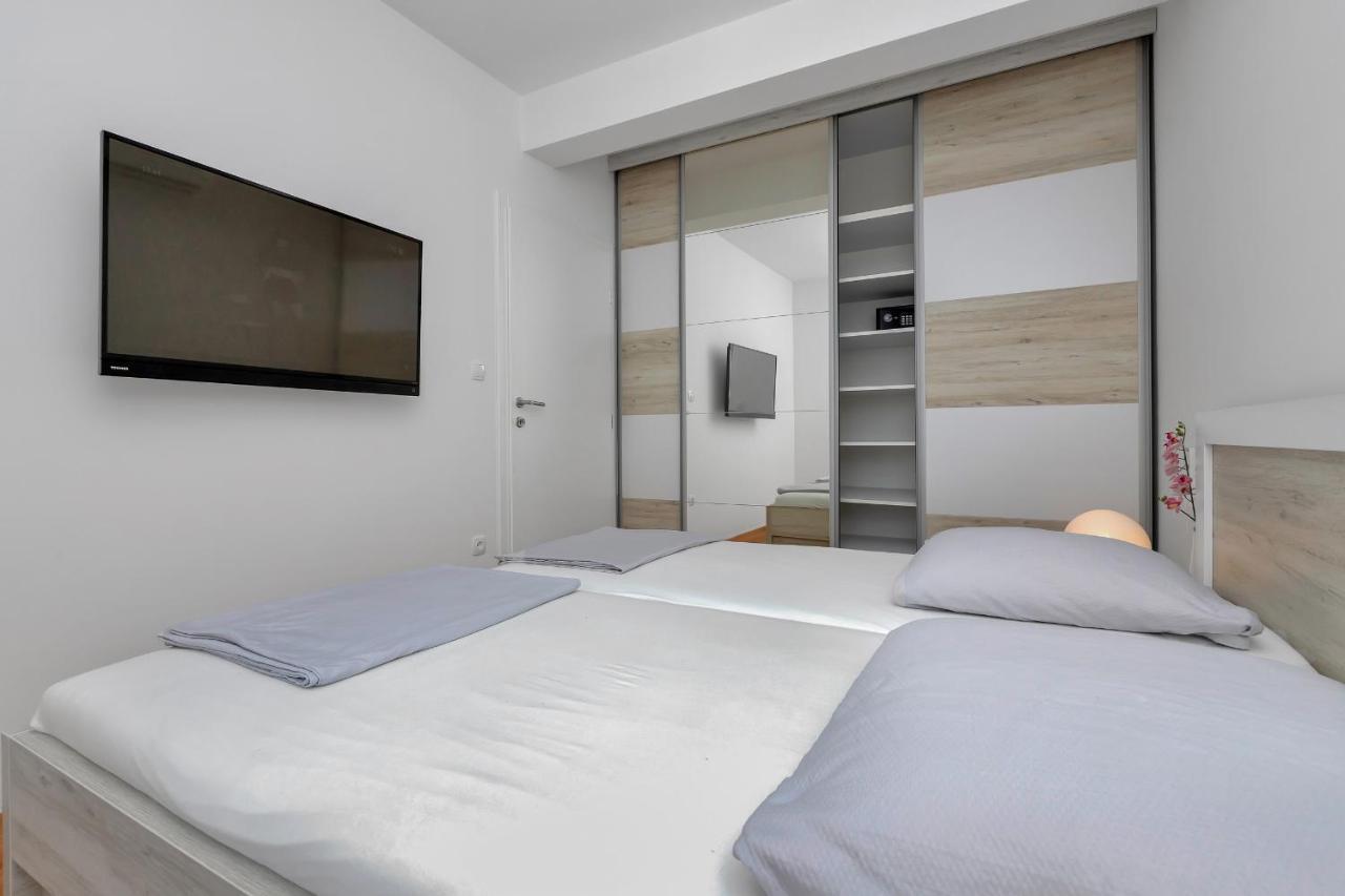 Luxury Apartment Macola Free Beach Parking Makarska Exterior foto